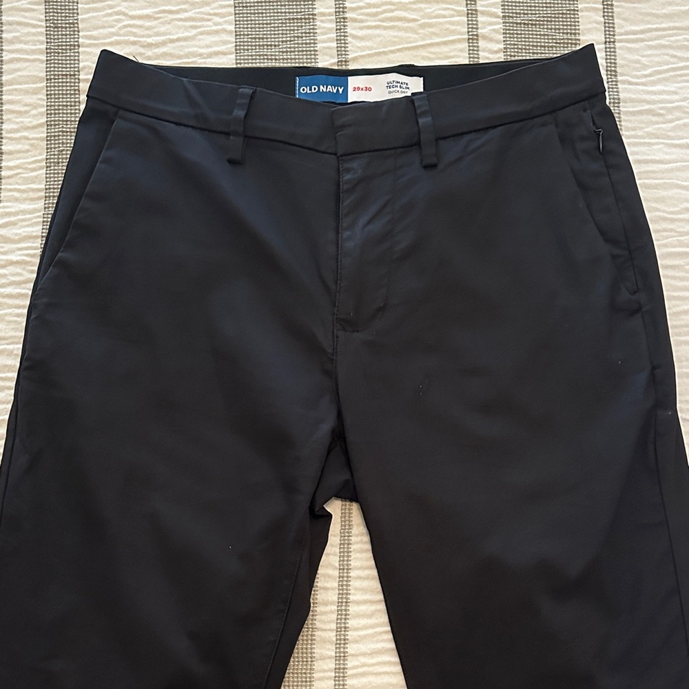 Old Navy Men's Black Chinos